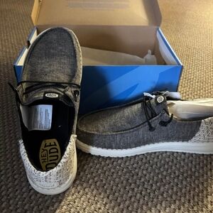 Hey Dude Men's Two-Tone Gray and White Loafers